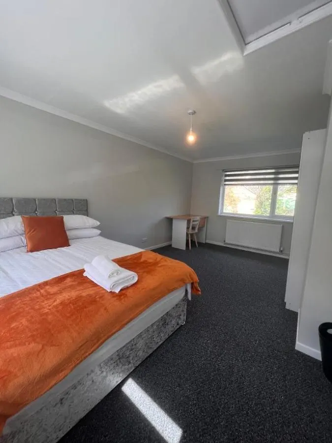 The Coral 66 Guest House Саутгемптон Великобритания